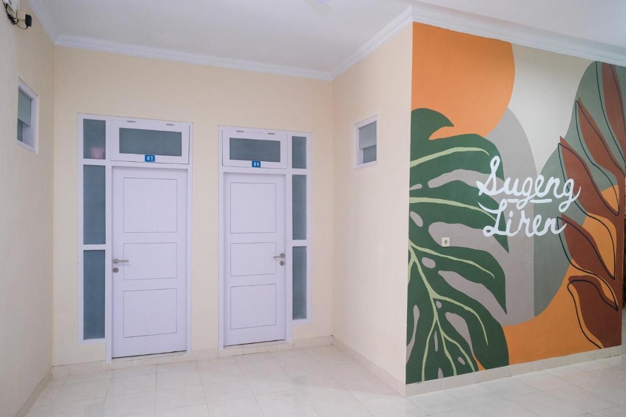 Reddoorz Syariah Near Universitas Mercu Buana Kampus 2 Yogyakarta Kejayan Exterior foto